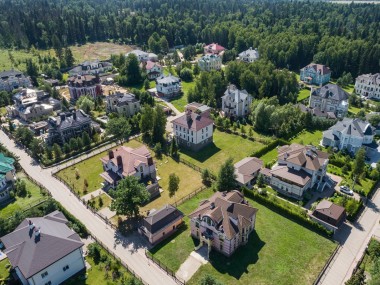 Коттеджный поселок Рублевские Горки по Рублево-Успенскому шоссе в 28 км от Москвы. Элитная недвижимость в КП Рублевские Горки в Подмосковье - Ричмонд - 915