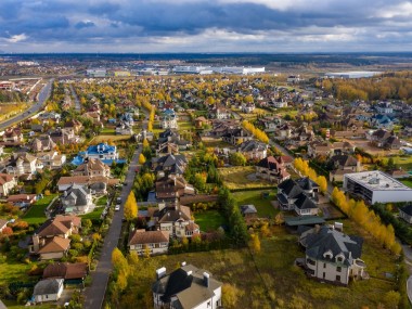 Коттеджный поселок Millennium Park по Новорижскому шоссе в 19 км от Москвы. Элитная недвижимость в КП Millennium Park в Подмосковье - Княжье Озеро - 917