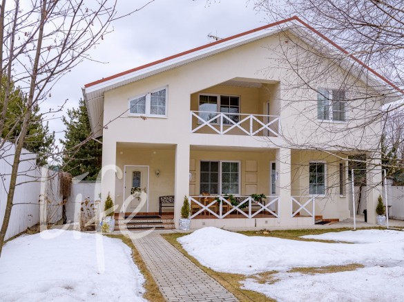 Продажа дома Жуковка 350 м² Рублево-Успенское шоссе - 377458 - foto_fs