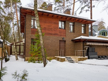 Аренда домаРублево-Успенское шоссе - Конус НКИЖС - 3971